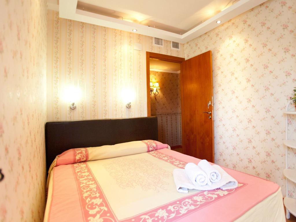 Bed And Breakfast En Salou Værelse billede
